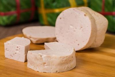 Cách làm chả lụa đơn giản, giòn dai, không hàn the
